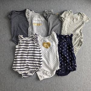 3/$30 Lot of 7 onesies from Carter's and Baby Gap